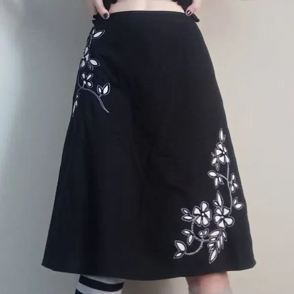 Cotton Black & White Floral Midi Skirt - Picture 1 of 12